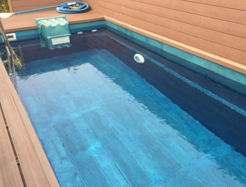 Residential Swimming Pools Manufacturer in Ghaziabad