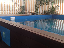 Glass Wall Swimming Pool Manufacturer in Ghaziabad